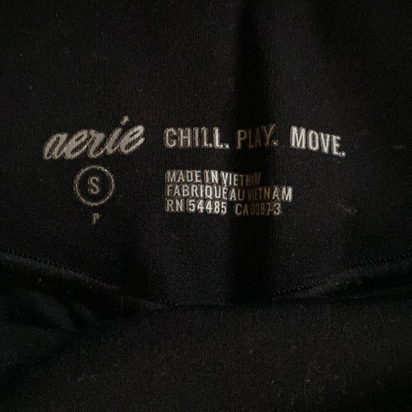 Aerie Black Leggings With Mesh Side - Picture 5 of 5